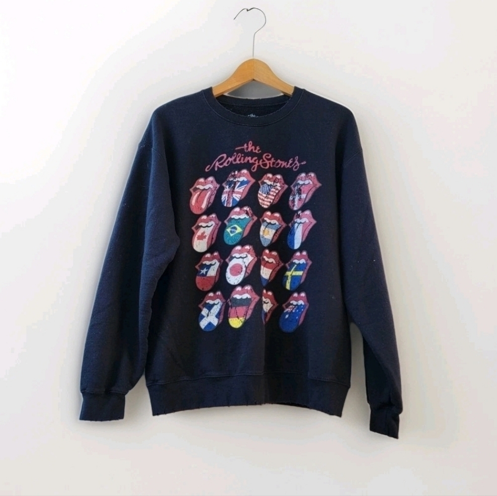 Rolling Stones Black Sweatshirt Size Med Distressed Boho Rock Band Tongue Flags